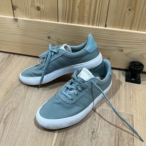 Womens Adidas Blue Sneakers Size 8.5